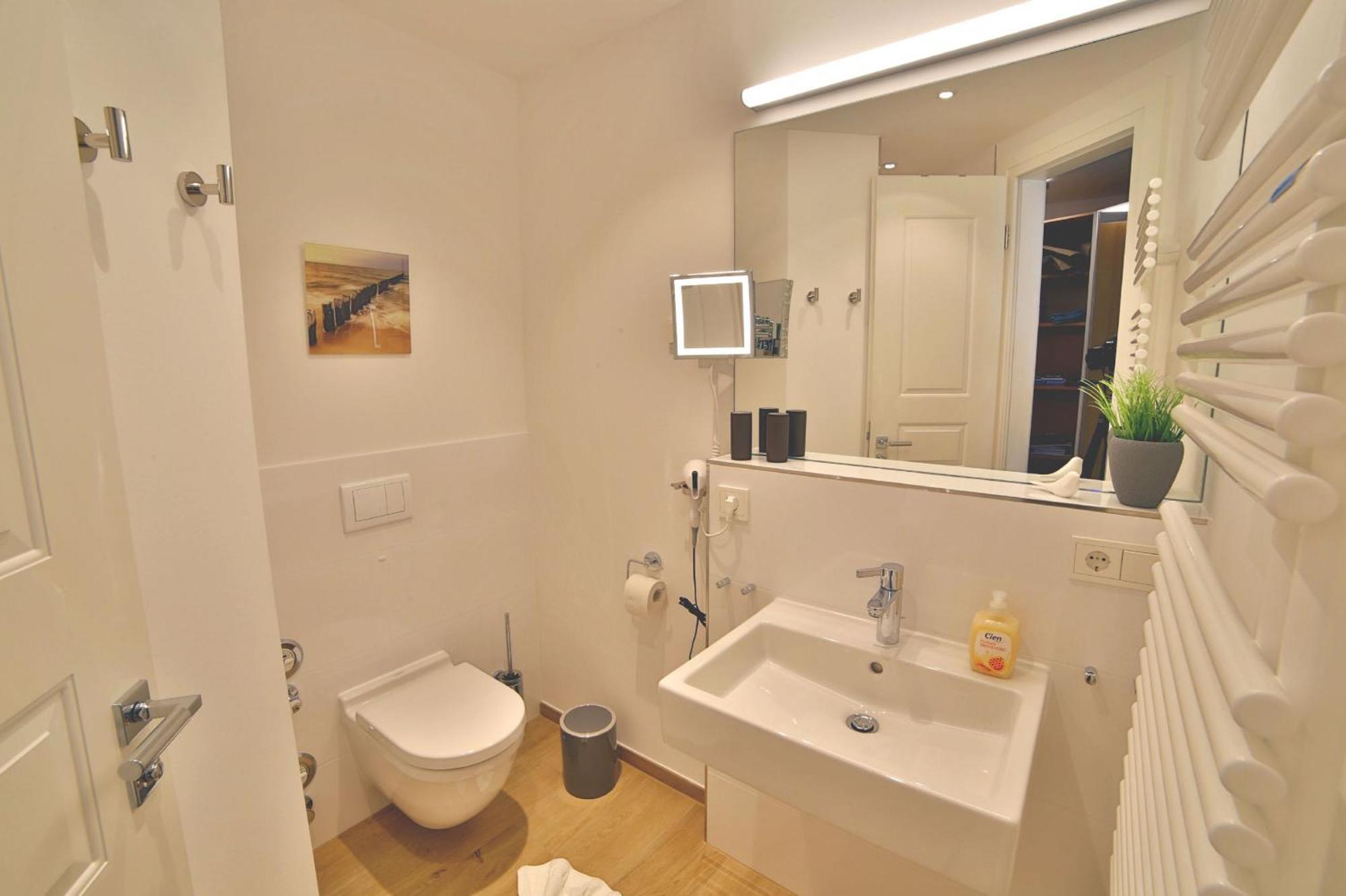 Ferienwohnung "Lachmoewe" In Der Villa Andrea Baabe Extérieur photo