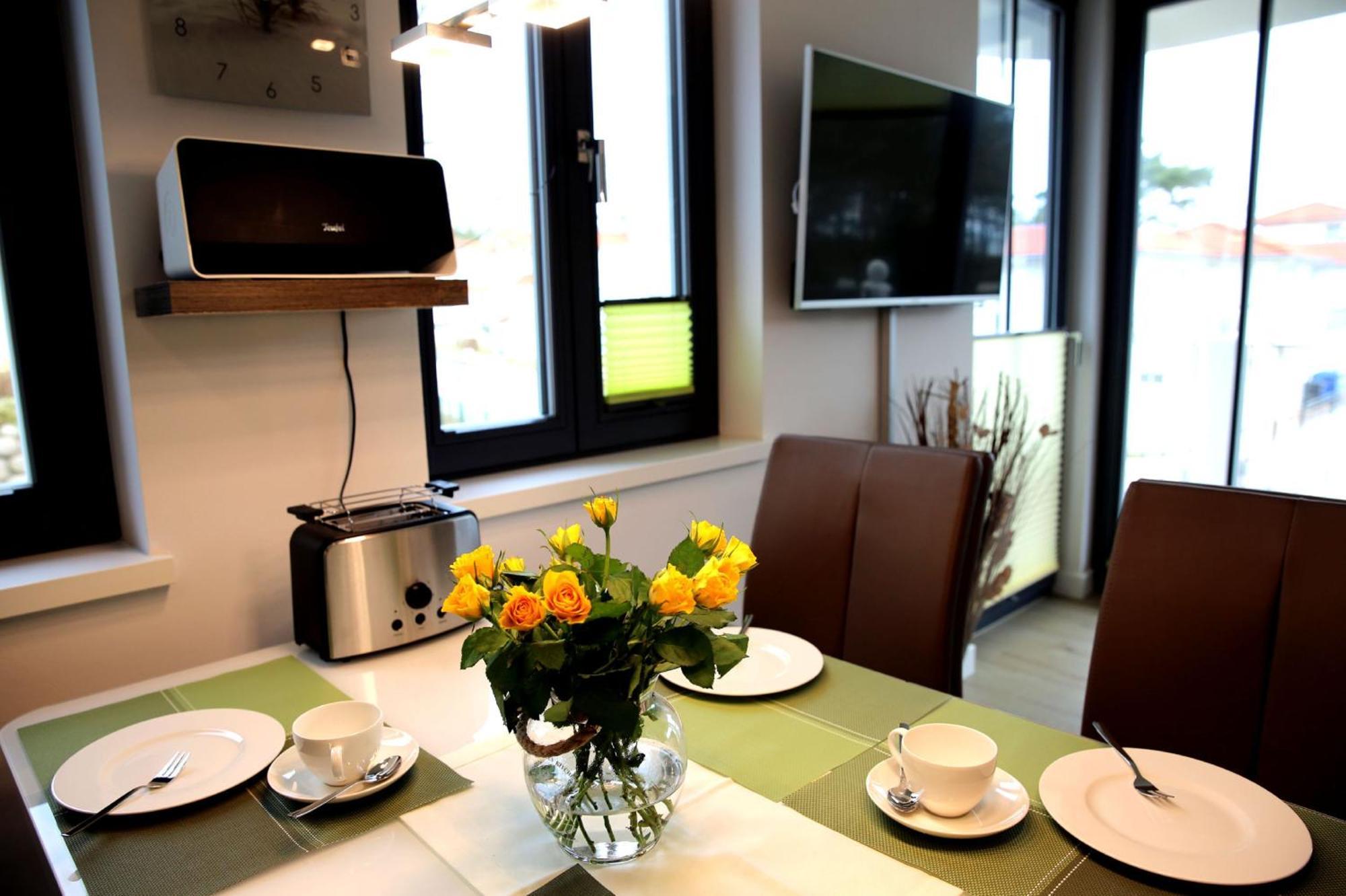 Ferienwohnung "Lachmoewe" In Der Villa Andrea Baabe Extérieur photo