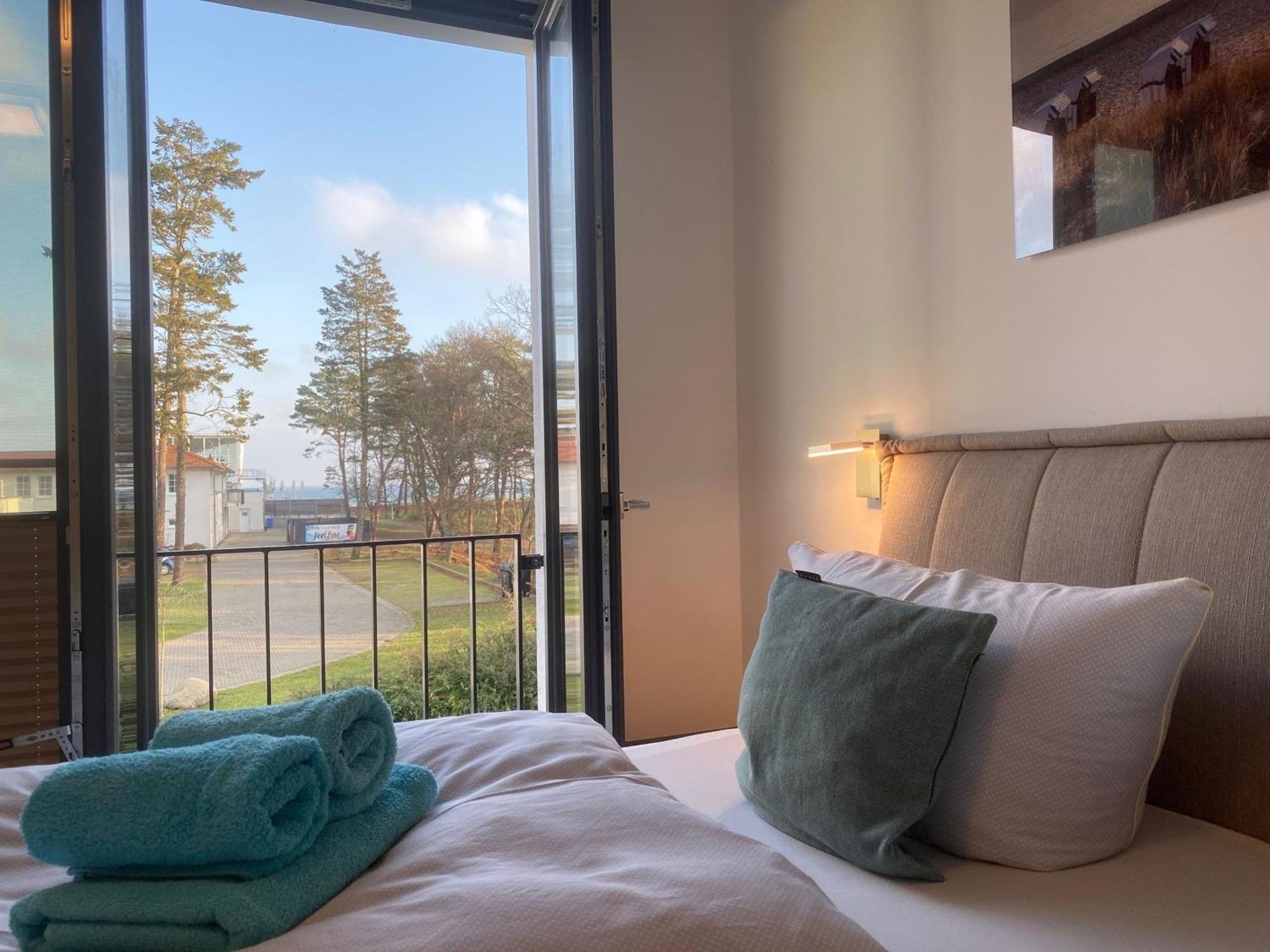 Ferienwohnung "Lachmoewe" In Der Villa Andrea Baabe Extérieur photo